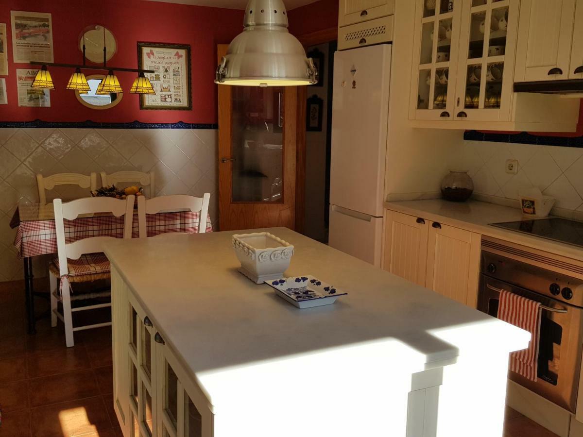 Casa Encantadora Con Piscina Privada Y Chimenea Villa Las Jaras Eksteriør billede